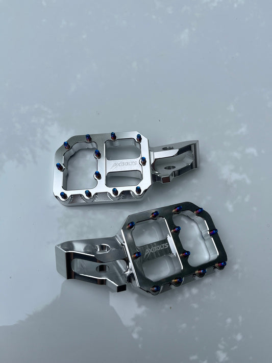 Surron Ultra Bee Titanium Footpegs